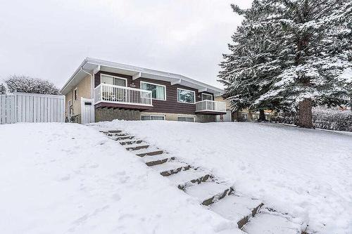 7331 Huntertown Crescent Nw, Calgary, AB - Outdoor