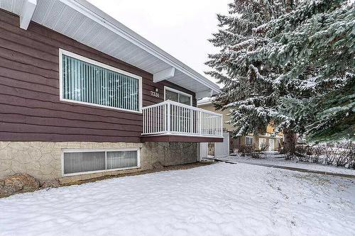 7331 Huntertown Crescent Nw, Calgary, AB - Outdoor With Exterior