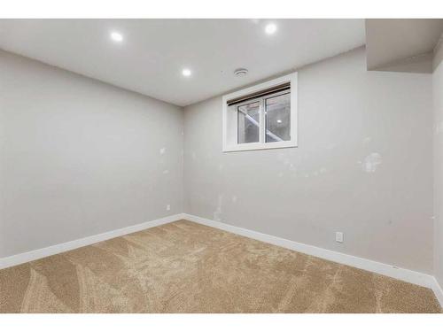 1806 8 Street Sw, Calgary, AB - Indoor Photo Showing Other Room