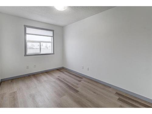 2217-700 Willowbrook Road Nw, Airdrie, AB - Indoor Photo Showing Other Room