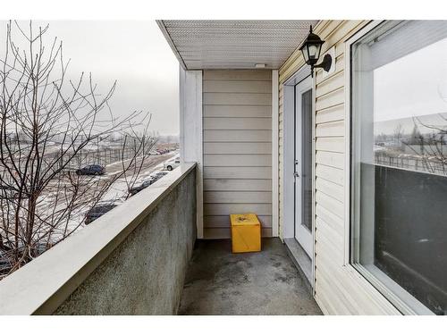 2217-700 Willowbrook Road Nw, Airdrie, AB - Outdoor With Balcony With Exterior