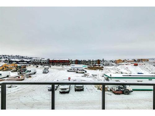 88-2117 81 Street Sw, Calgary, AB - Outdoor With View