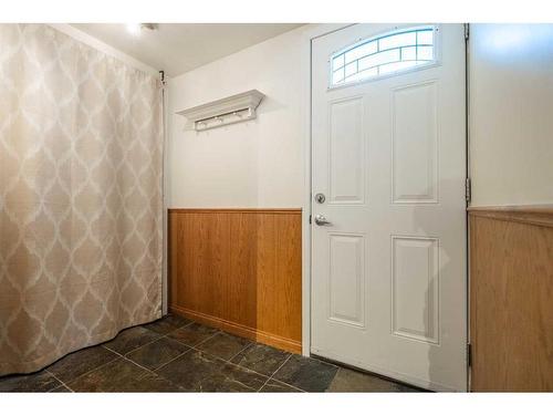 211 21 Avenue Nw, Calgary, AB - Indoor Photo Showing Other Room