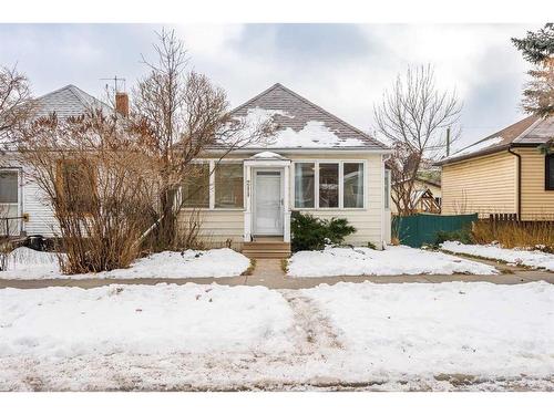 211 21 Avenue Nw, Calgary, AB - Outdoor With Facade