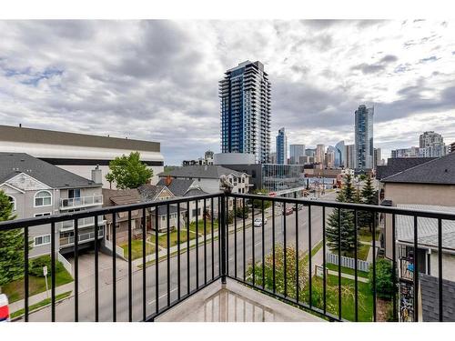 403-1108 15 Street Sw, Calgary, AB - Outdoor With Balcony