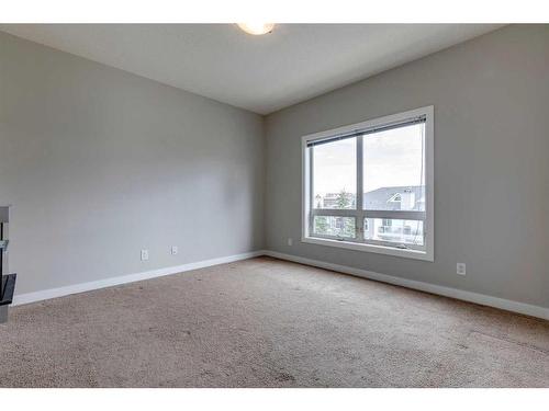 403-1108 15 Street Sw, Calgary, AB - Indoor Photo Showing Other Room