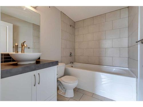 403-1108 15 Street Sw, Calgary, AB - Indoor Photo Showing Bathroom