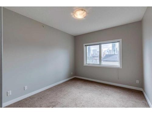 403-1108 15 Street Sw, Calgary, AB - Indoor Photo Showing Other Room