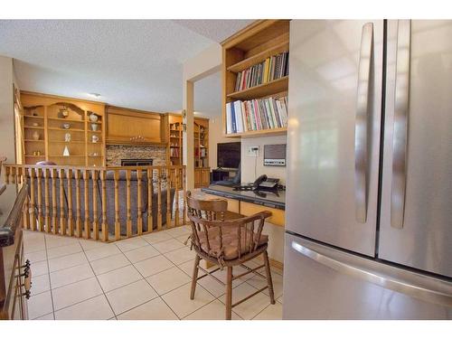 319 Edenwold Drive Nw, Calgary, AB - Indoor