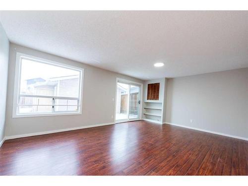 23 Martinwood Court Ne, Calgary, AB - Indoor