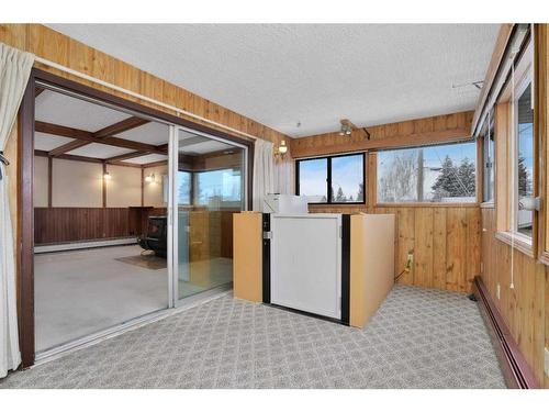 213 Centre Avenue Se, Airdrie, AB -  Photo Showing Other Room