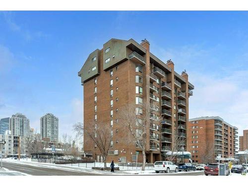 606-1140 15 Avenue Sw, Calgary, AB - Outdoor With Balcony With Facade