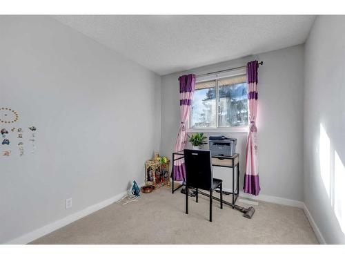 87 Edgehill Drive, Calgary, AB - Indoor