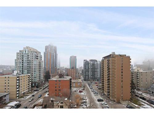 1102-706 15 Avenue Sw, Calgary, AB - Outdoor