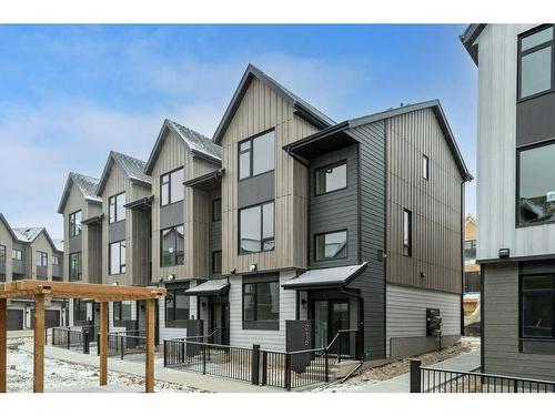 216-85 Sage Hill Heights Nw, Calgary, AB - Outdoor With Facade