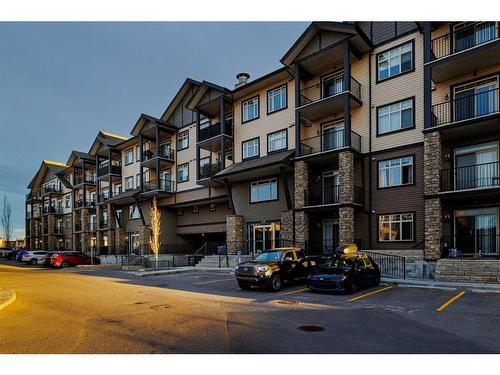 320-117 Copperpond Common Se, Calgary, AB - Outdoor With Balcony With Facade