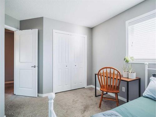 66 Walden Crescent Se, Calgary, AB - Indoor Photo Showing Bedroom