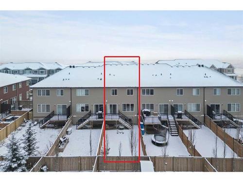 230 Hillcrest Square Sw, Airdrie, AB - Outdoor