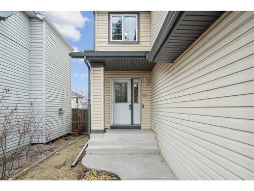 47 Harvest Park Circle Ne, Calgary, AB - Outdoor