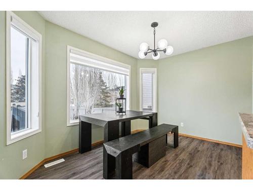 47 Harvest Park Circle Ne, Calgary, AB - Indoor Photo Showing Dining Room