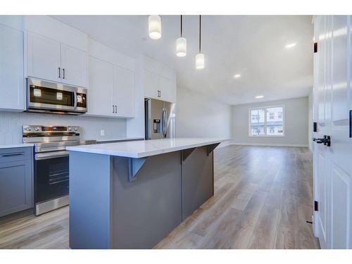 32 Veranda Boulevard Sw, Calgary, AB - Indoor Photo Showing Kitchen With Upgraded Kitchen