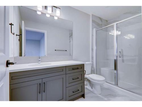 32 Veranda Boulevard Sw, Calgary, AB - Indoor Photo Showing Bathroom