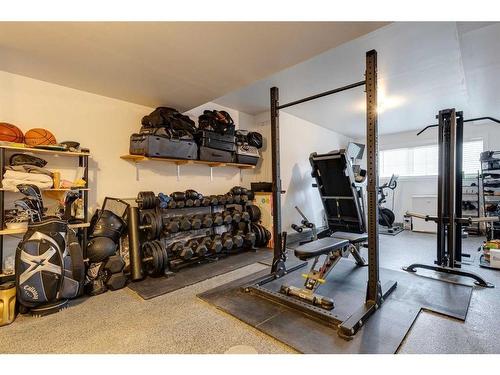 320 Ascot Circle Sw, Calgary, AB - Indoor Photo Showing Gym Room