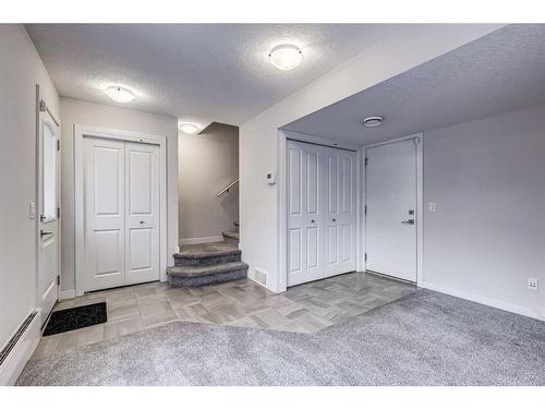 49 Evanscrest Court Nw, Calgary, AB - Indoor Photo Showing Other Room