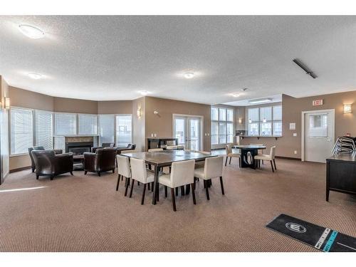 143-20 Royal Oak Plaza Nw, Calgary, AB - Indoor