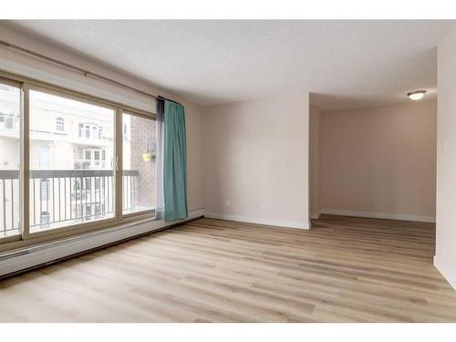 611-1335 12 Avenue Sw, Calgary, AB - Indoor Photo Showing Other Room