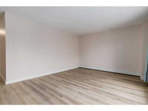 611-1335 12 Avenue Sw, Calgary, AB - Indoor Photo Showing Other Room