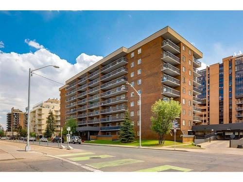 611-1335 12 Avenue Sw, Calgary, AB - Outdoor With Balcony With Facade