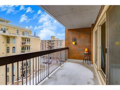 611-1335 12 Avenue Sw, Calgary, AB - Outdoor With Balcony With Exterior