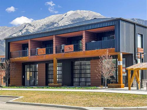 101B-1 Industrial Place, Canmore, AB 