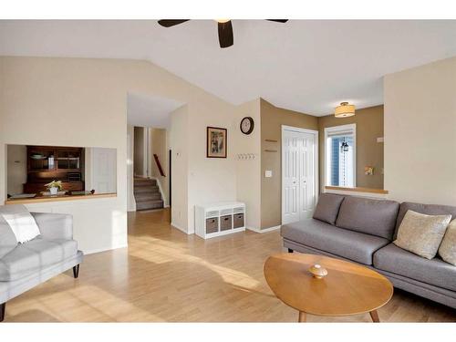 213 Harvest Gold Circle Ne, Calgary, AB - Indoor Photo Showing Living Room