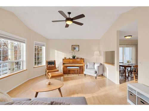 213 Harvest Gold Circle Ne, Calgary, AB - Indoor Photo Showing Living Room