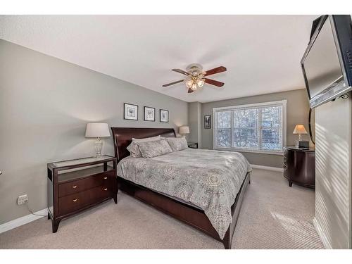 2413 Sorrel Mews Sw, Calgary, AB - Indoor Photo Showing Bedroom