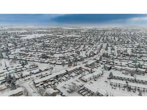 4-100 Pennsylvania Road Se, Calgary, AB - Outdoor With View