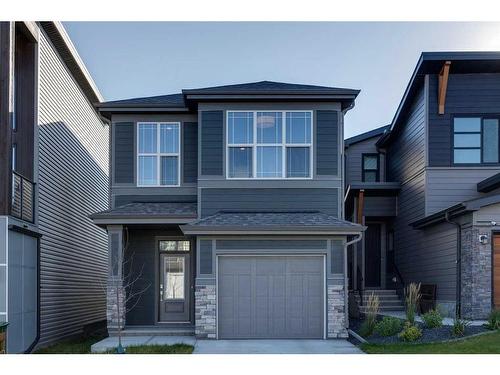 20 Rowley Terrace Nw, Calgary, AB - Outdoor With Facade