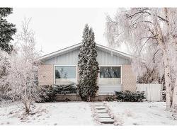 6119 Penedo Way SE Calgary, AB T2A 3N2