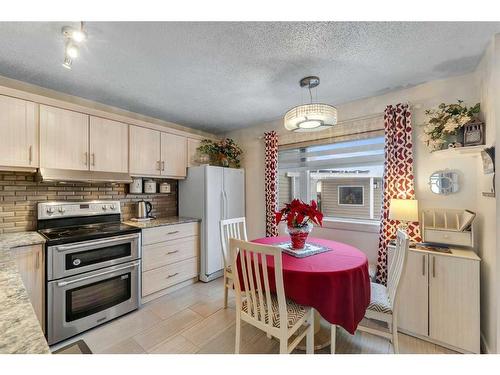 144 Castlebrook Rise Ne, Calgary, AB - Indoor Photo Showing Other Room