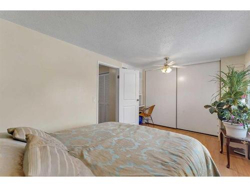 144 Castlebrook Rise Ne, Calgary, AB - Indoor Photo Showing Bedroom