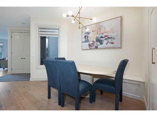 2040 48 Avenue Sw, Calgary, AB - Indoor Photo Showing Dining Room