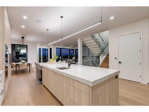 120 13 Street Ne, Calgary, AB - Indoor Photo Showing Kitchen