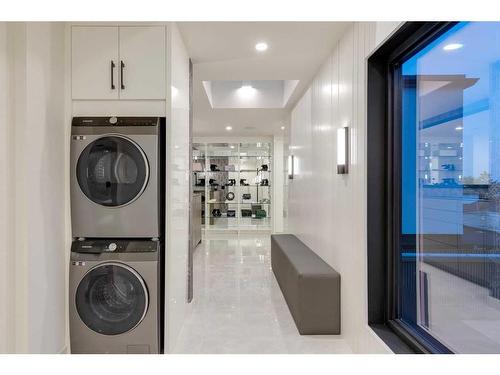 120 13 Street Ne, Calgary, AB - Indoor Photo Showing Laundry Room