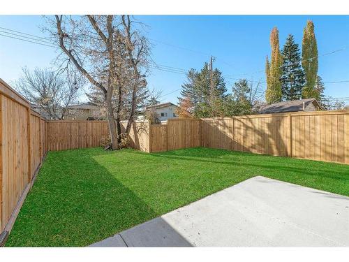 5137 17 Avenue Nw, Calgary, AB - Outdoor With Backyard