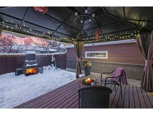 523 42 Avenue Nw, Calgary, AB - Outdoor With Deck Patio Veranda