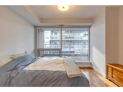 1303-1234 5 Avenue Nw, Calgary, AB - Indoor Photo Showing Bedroom