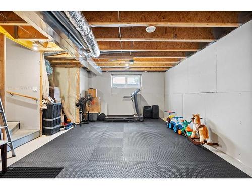 240 Belmont Boulevard Sw, Calgary, AB - Indoor Photo Showing Basement