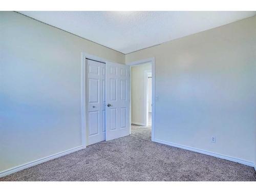 315 Appleglen Place Se, Calgary, AB - Indoor Photo Showing Other Room